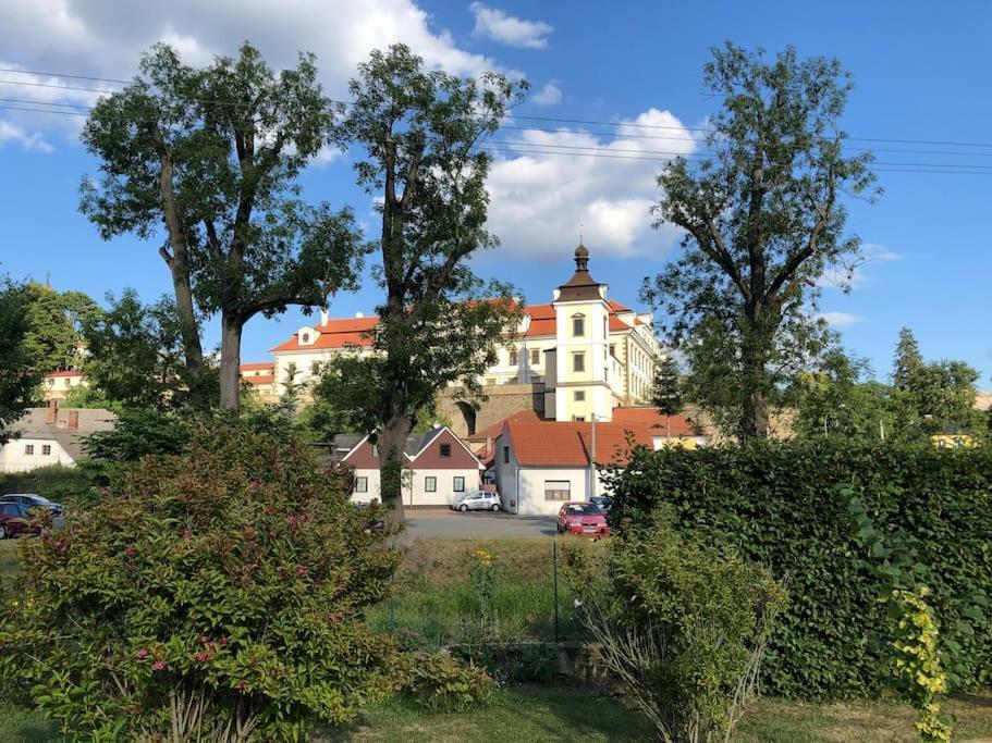 Apartman V Podzamci Rychnov nad Kneznou Εξωτερικό φωτογραφία